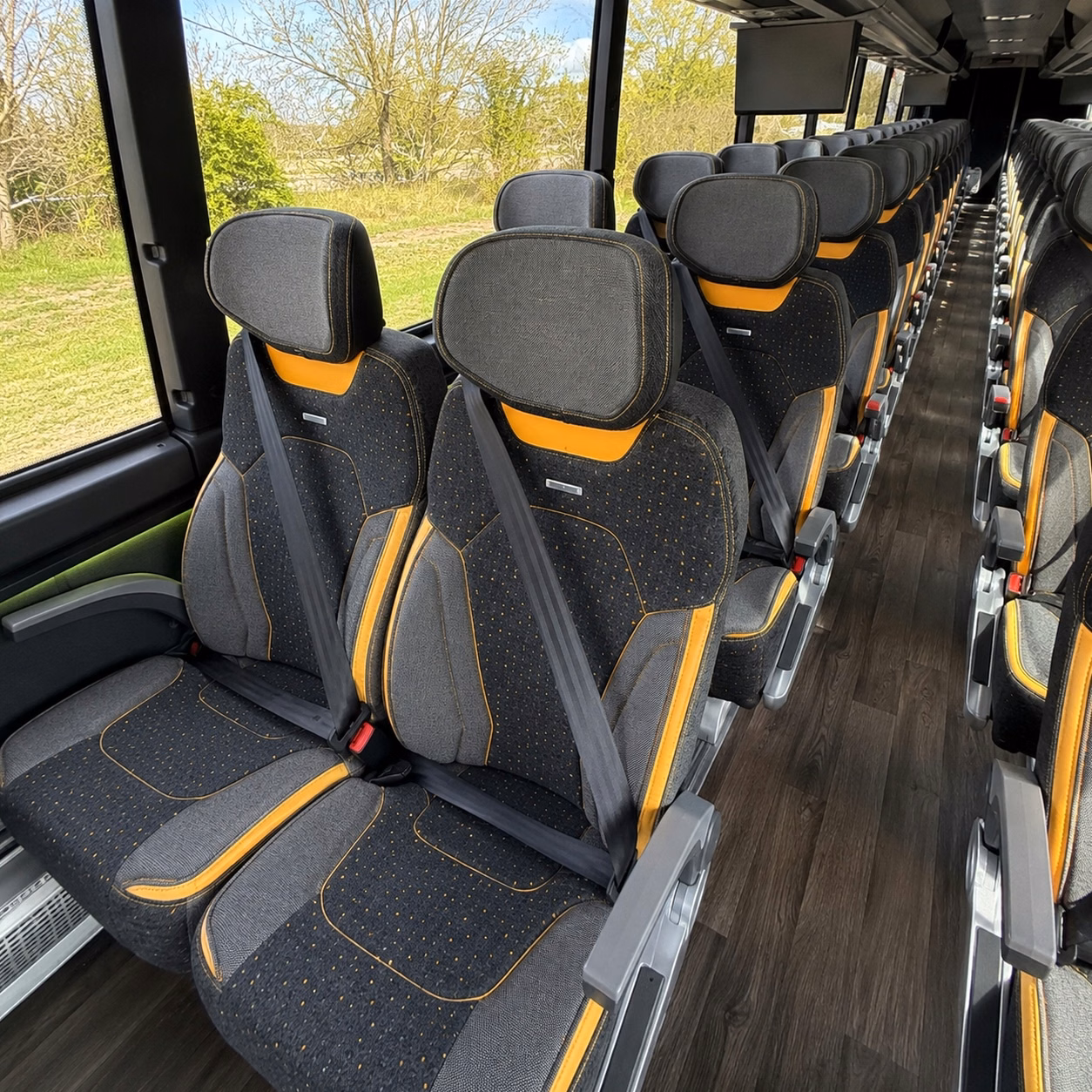 charter buses for roseville church retreats and weekend getaways
